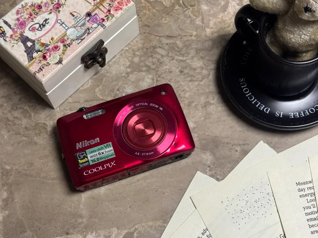 Nikon Coolpix S4300 (touchscreen)