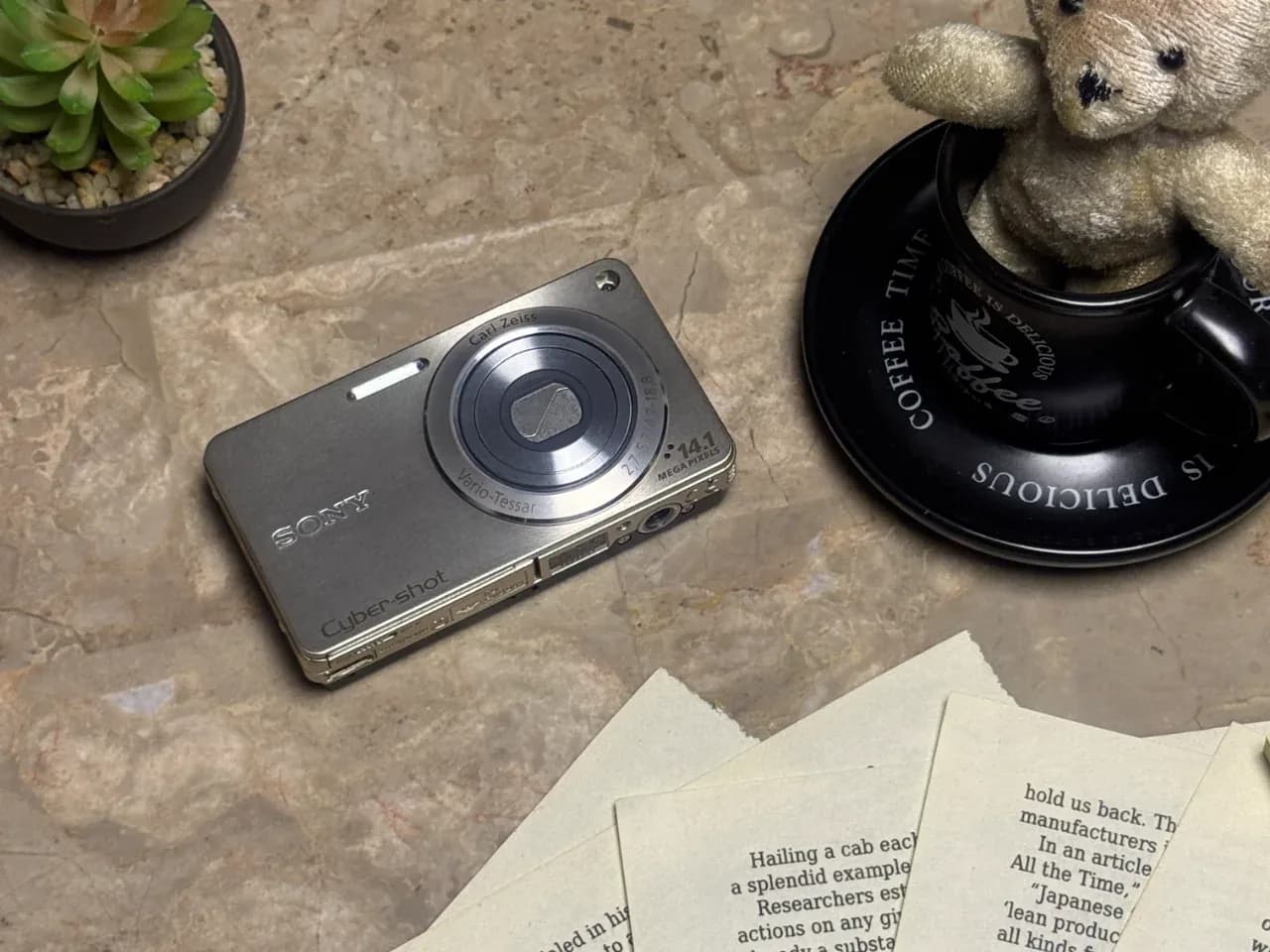 Sony Cyber-shot W350