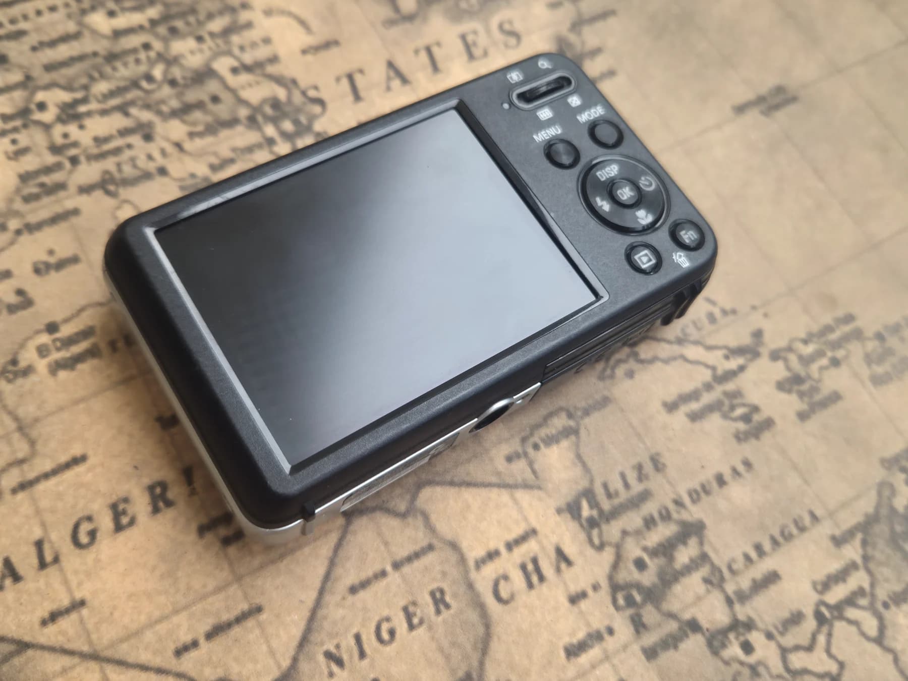 Samaung pl120 thumbnail 2