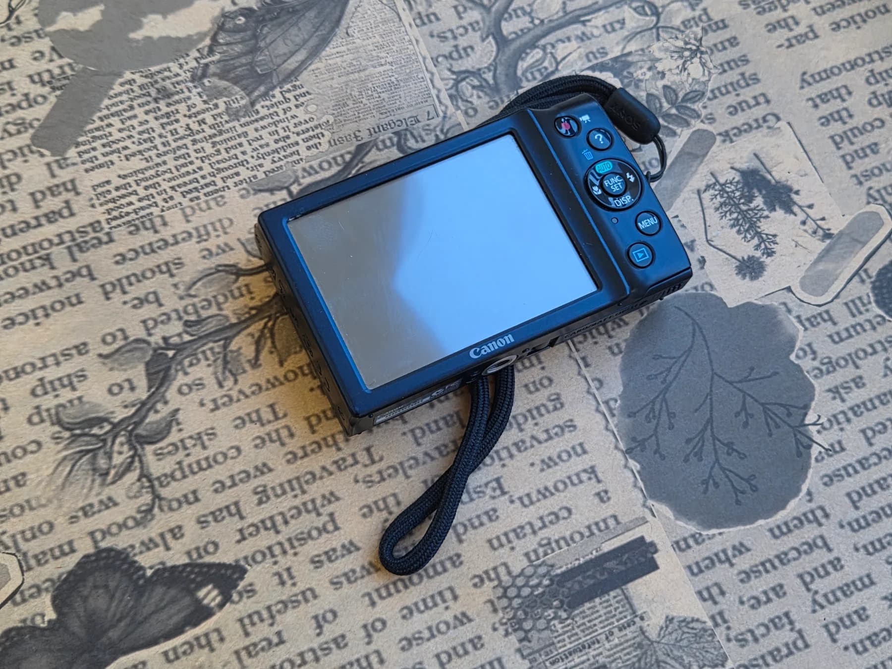 Canon PowerShot A3400 IS thumbnail 2