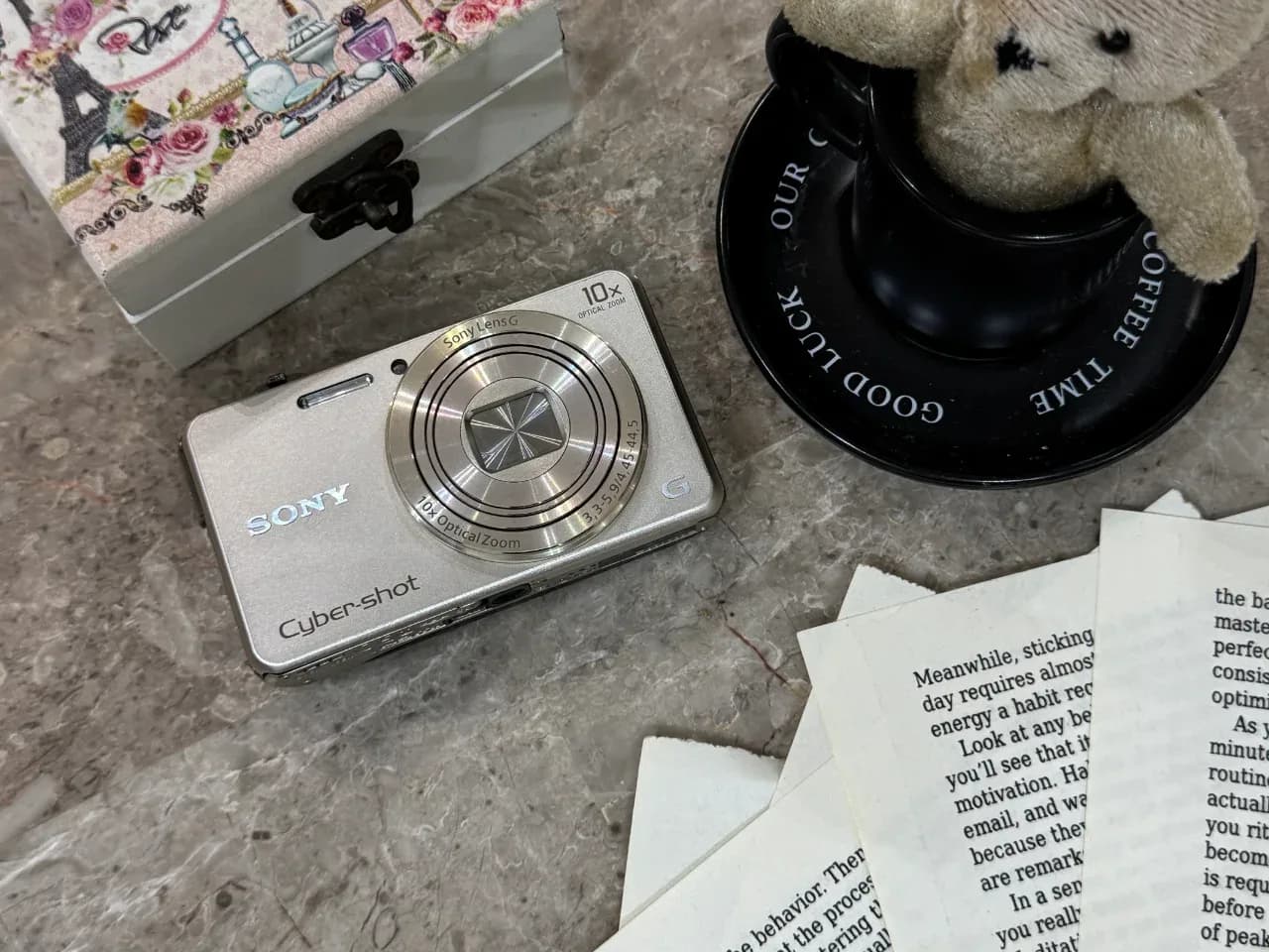 Sony Cyber-shot WX-220