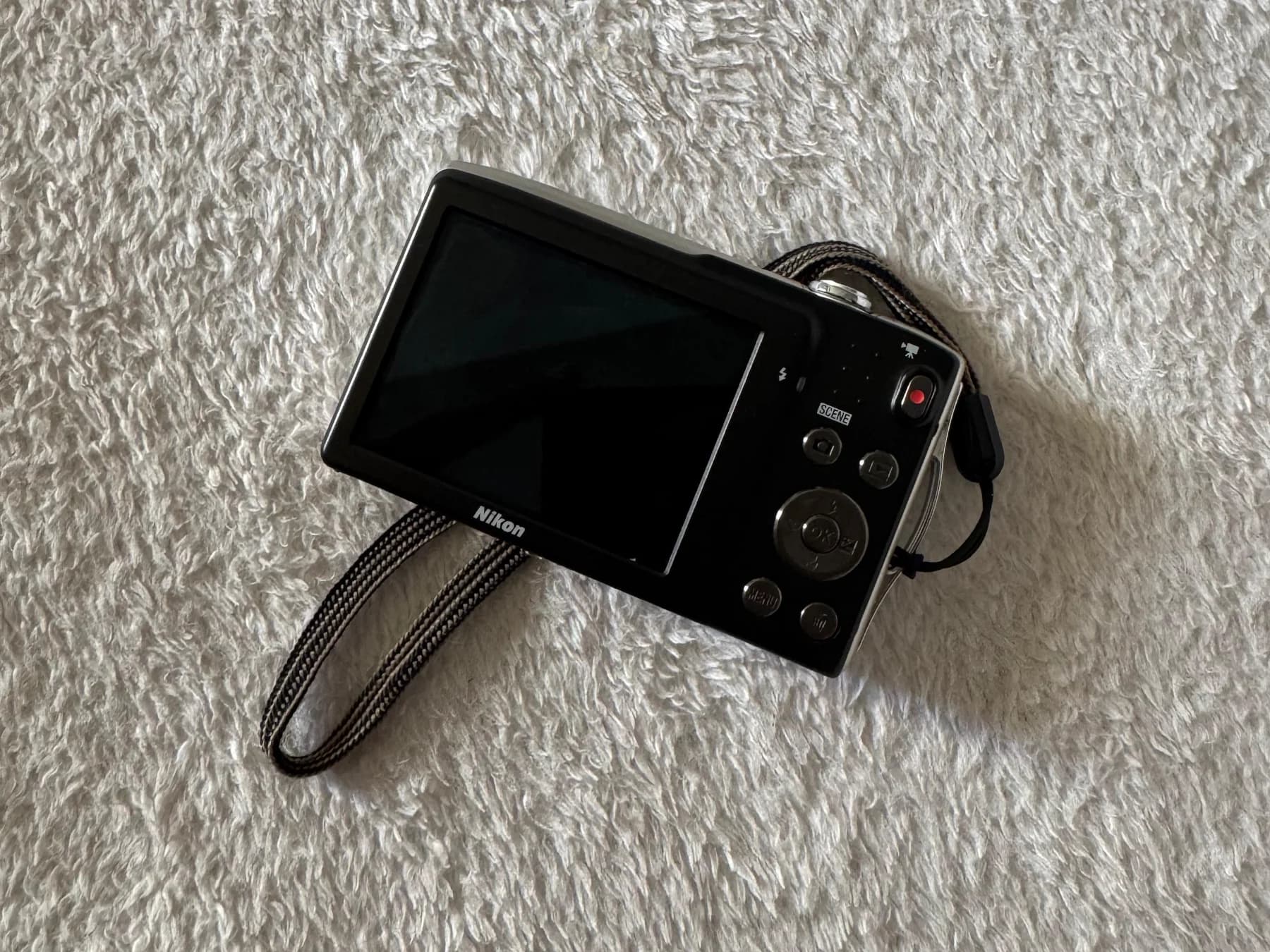 Nikon coolpix s3200 | Full Box set thumbnail 2