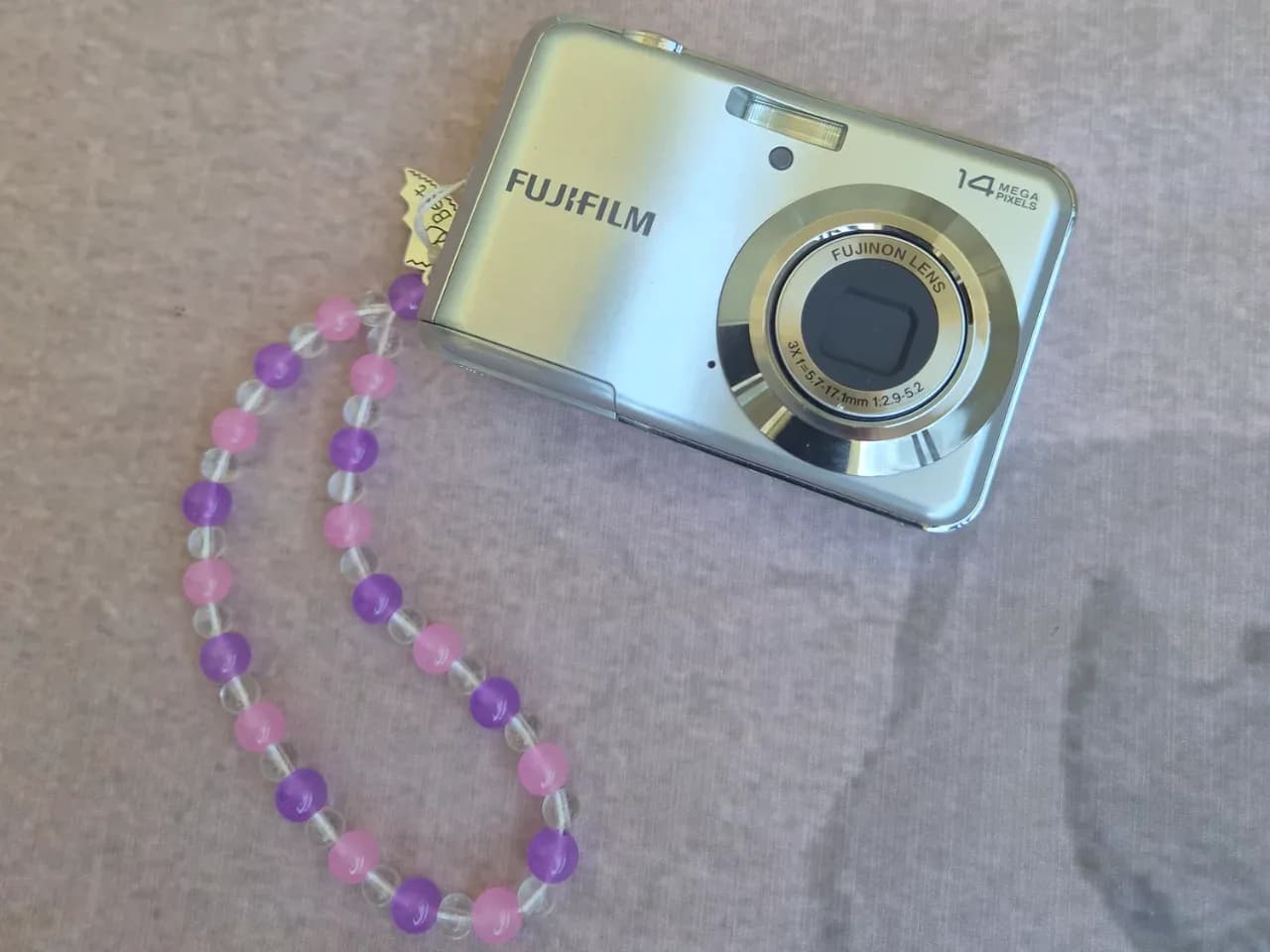 Fujifilm FinePix AV210