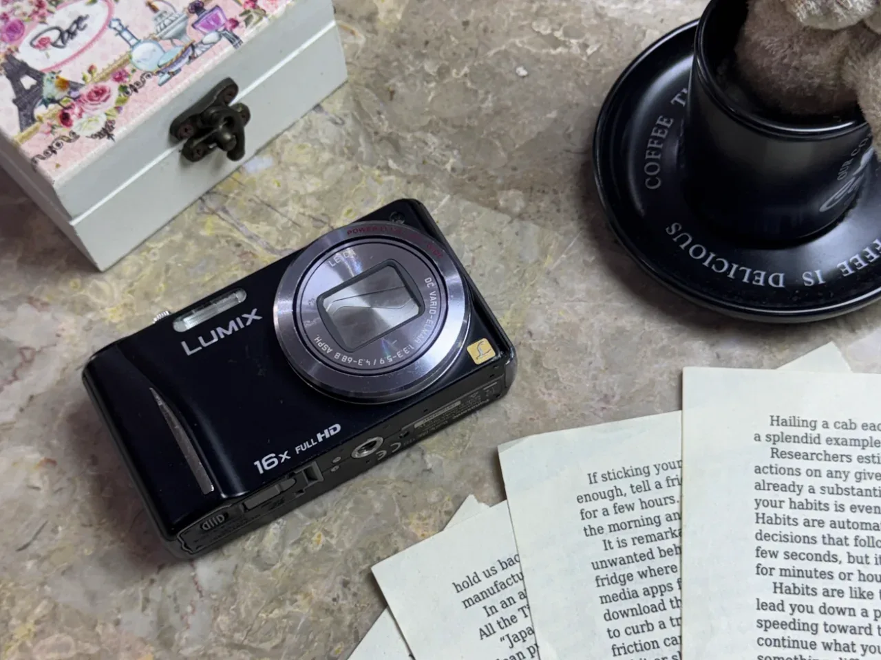 Panasonic Lumix DMC-TZ22