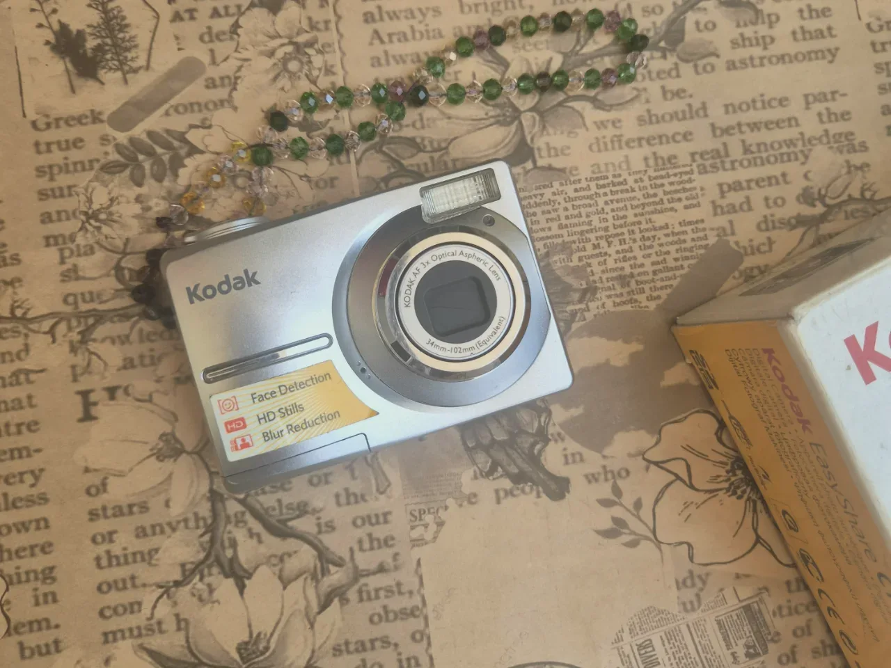 Kodak c1013 with box